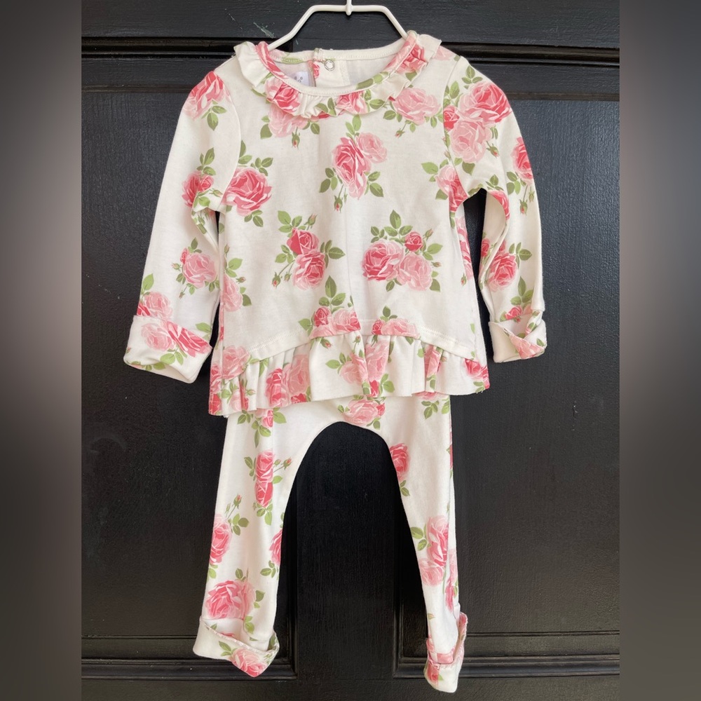 Mud Pie NWT 2piece outfit Floral roses ruffled top and pants set cotton knit